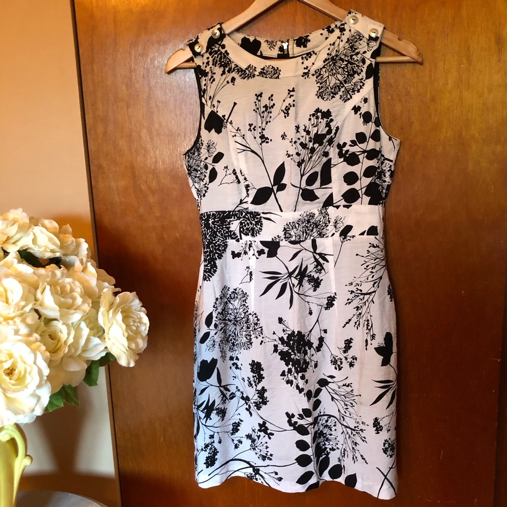 Point Zero Black and White Sheath Mini Dress
